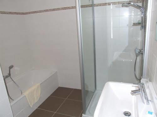 Well'In Hotel Wellin Екстериор снимка